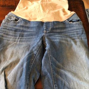 A Pea in the Pod Maternity jeans